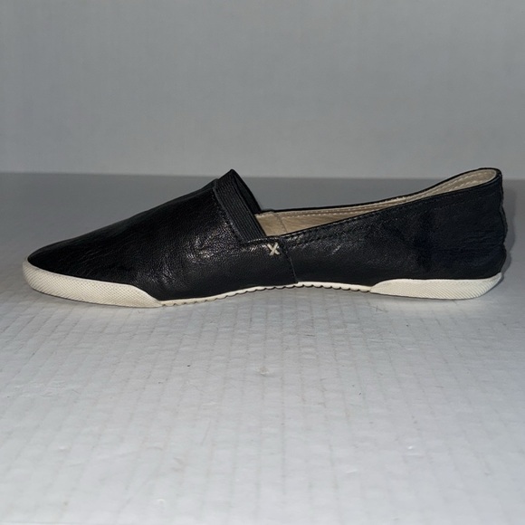 Frye Melanie Black Leather Slip On Loafers - Picture 5 of 11